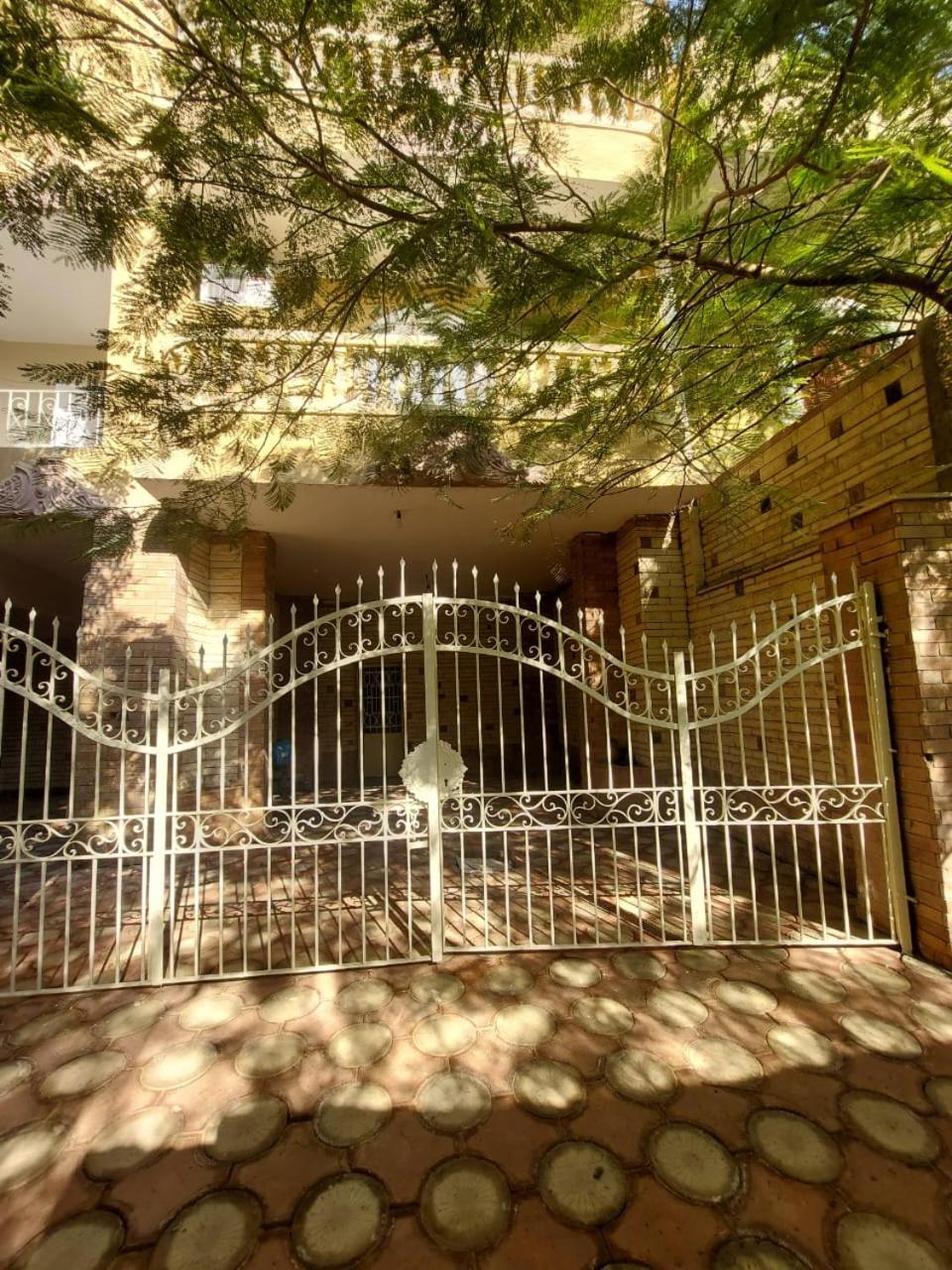 Chez L'ami *