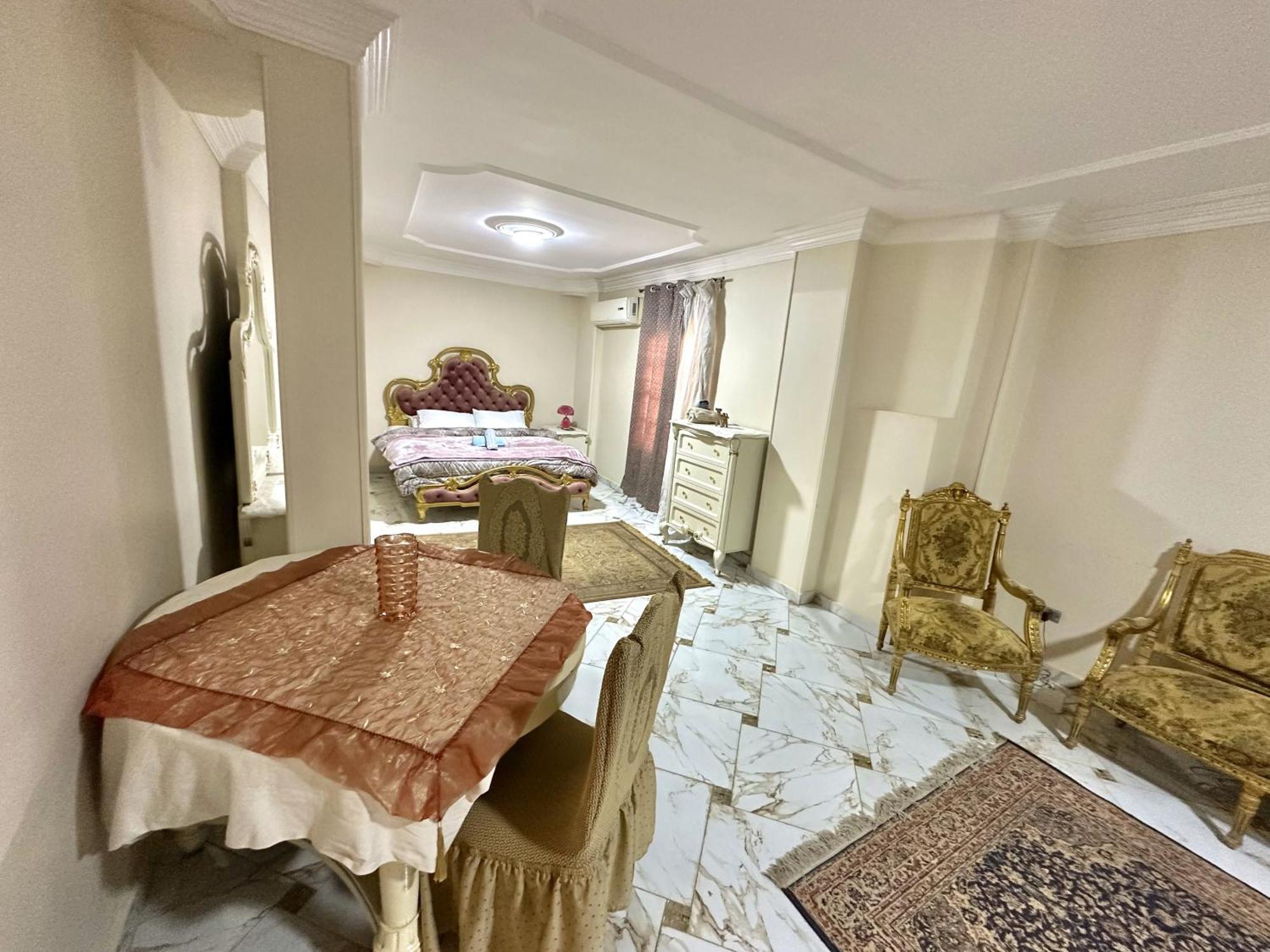 Chez L'ami Affittacamere Kafret el-Gabal